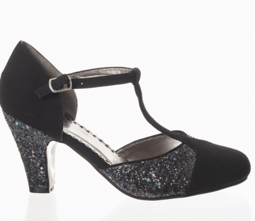 Banned Pumps China Girl