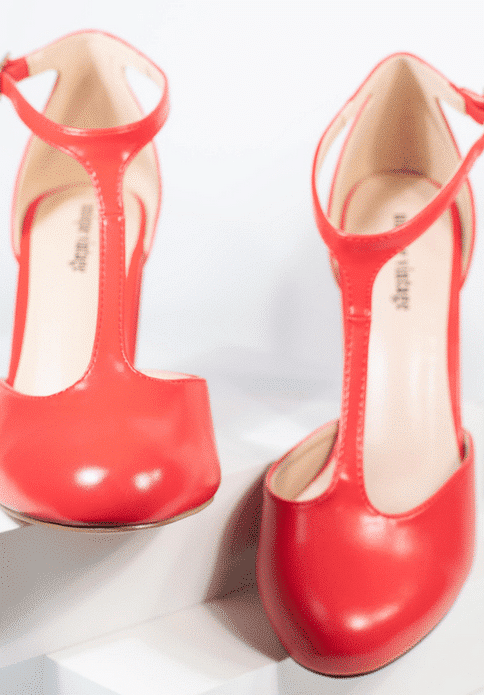 Unique Vintage Pumps Astaire rot