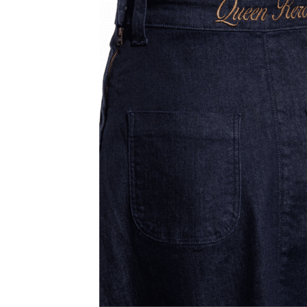 Queen Kerosin Latzkleid Denim – Bild 3